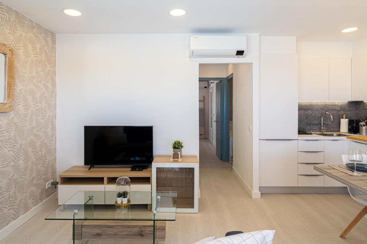 Precioso Apartamento Reformado Con Vistas A Playa Son Bou Exterior photo