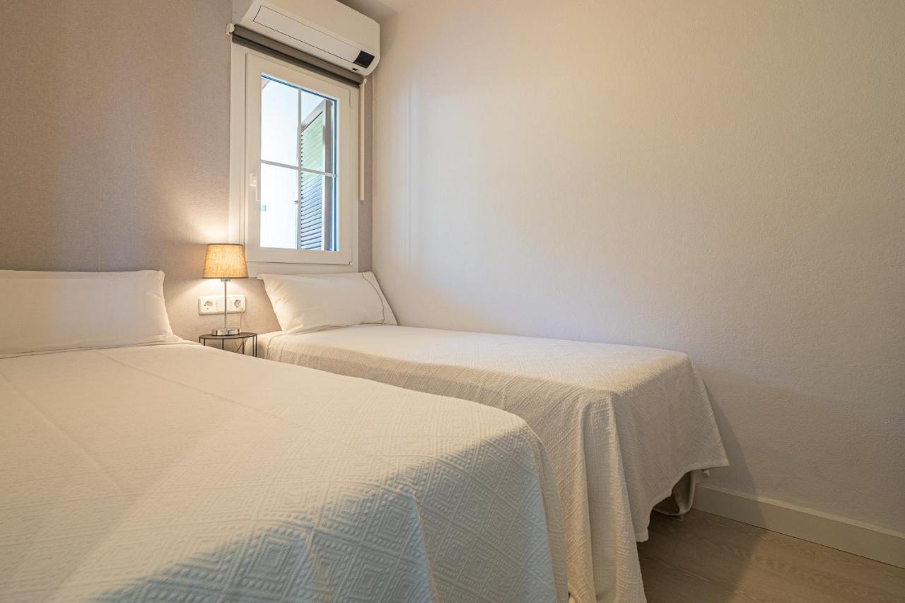 Precioso Apartamento Reformado Con Vistas A Playa Son Bou Exterior photo