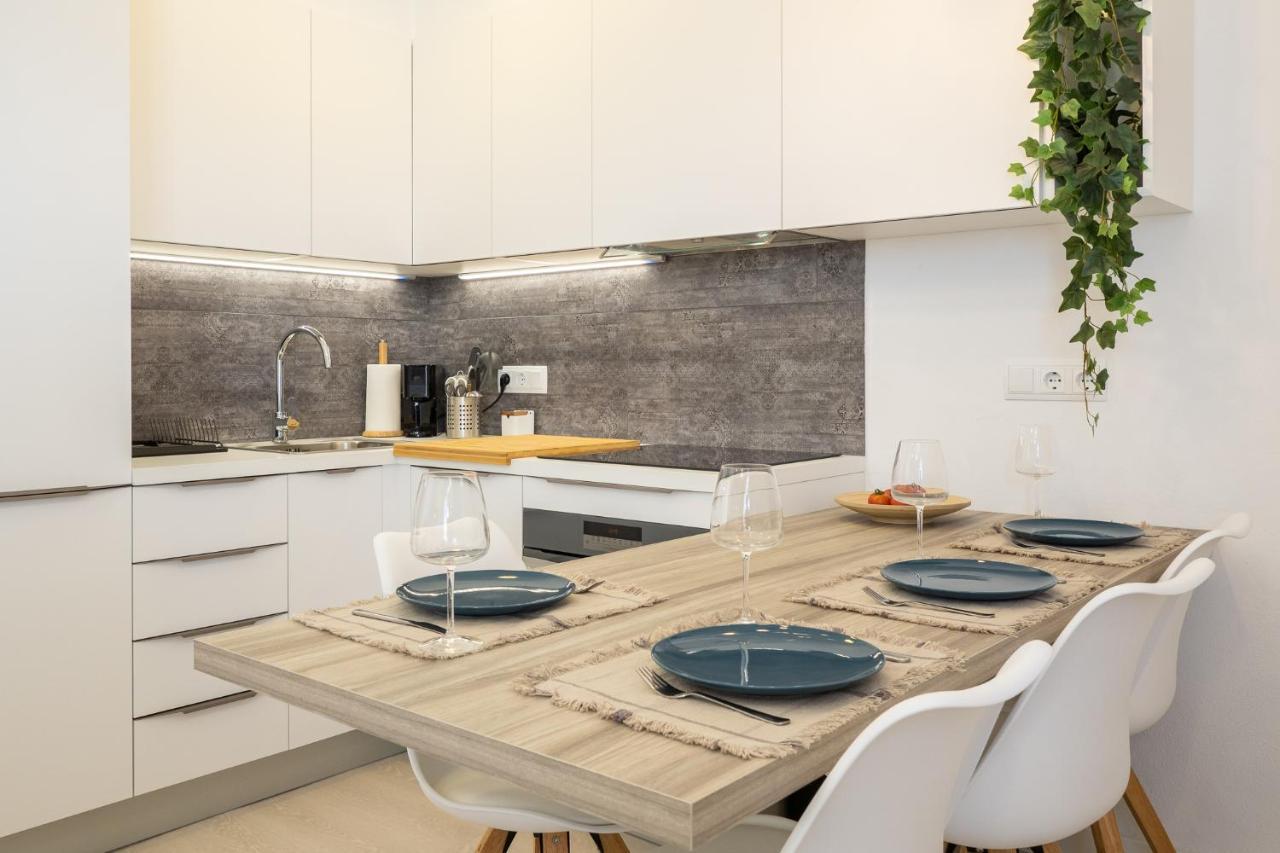Precioso Apartamento Reformado Con Vistas A Playa Son Bou Exterior photo